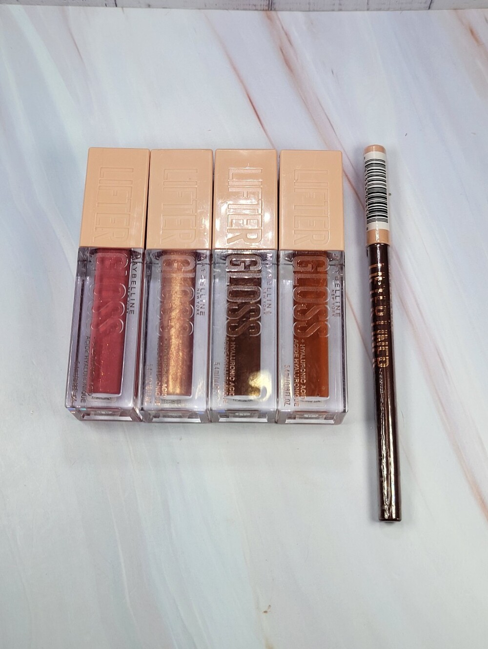 Maybelline Lifter Gloss with HyaluronicAcid & Lifter Lip Liner Bundle NEW!